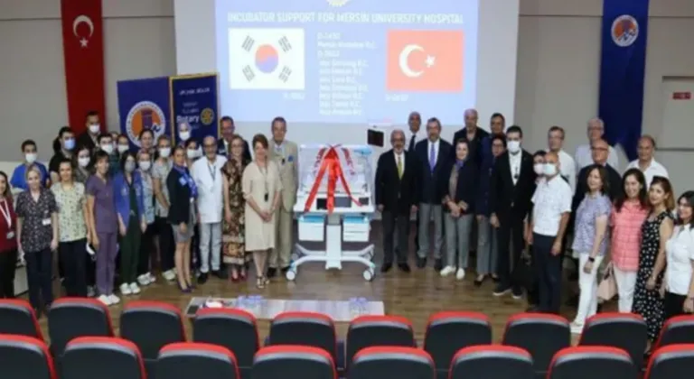 MEÜ Tıp Fakültesine kuvöz hediyesi