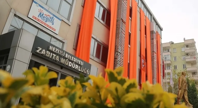 Mezitli Kadına Şiddete Karşı Turuncu Oldu