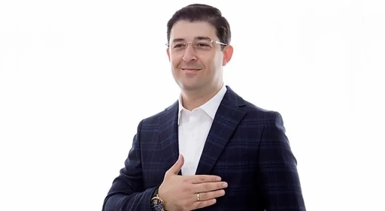 MHP Mersin Büyükşehir Belediye Başkan Adayını Açıkladı: Genç Gümrük Müşaviri Serdar Soydan 