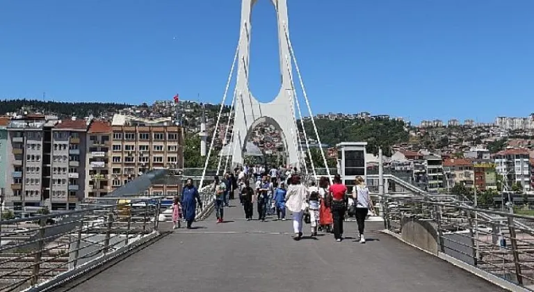 Mimar Sinan Üst Geçidine 180 ton kaydırmaz asfalt serildi