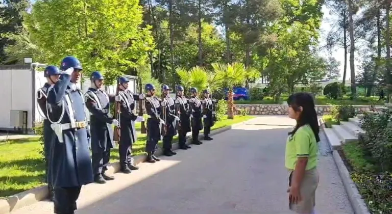 Minik Ada tören mangasıyla karşıladı  - Videolu Haber