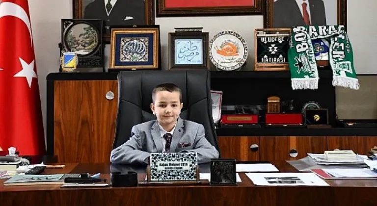 Minik Başkan 23 Nisan Etkinliklerine Davet Etti