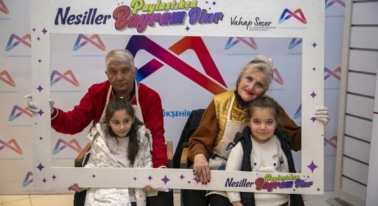 Miniklerden Yaş Almışlara: “Onlar Bizim Baş Tacımız”