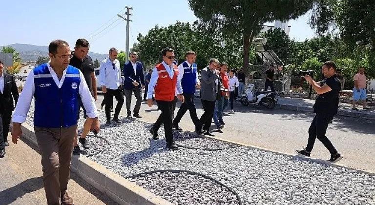 Muğla Büyükşehir Belediye Başkanı Ahmet Aras Bodrum'da devam eden Mumcular ve Yalıkavak yol çalışmalarını yerinde inceledi