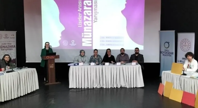 “Münakaşa Değil Münazara” finalistleri belli oldu