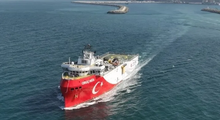 Oruç Reis Sismik Araştırma Gemisi Somali'ye Ulaştı