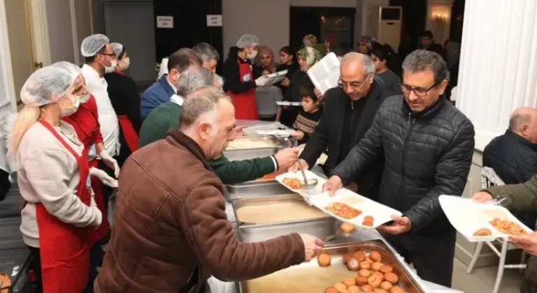 Osmangazi Belediyesi İftar Sofrasını Panayır’da Kurdu
