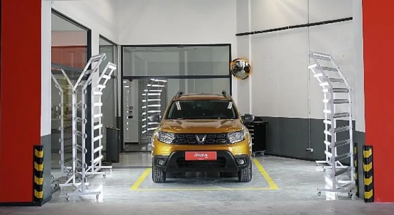 otoplus, İzmir’deki yeni showroom’u ile Türkiye genelinde büyümeye devam ediyor