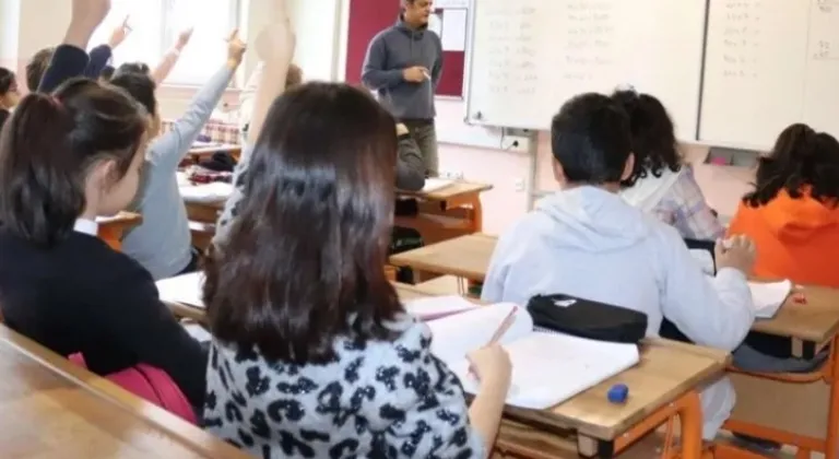 Özel Okullara 'Ek Ücret' Uyarısı!