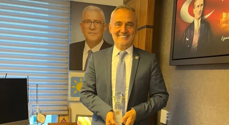 Prof. Dr. Mehmet Akalın, İYİ Parti’nin Ağustos Ayında En Başarılı Milletvekili Seçildi                   