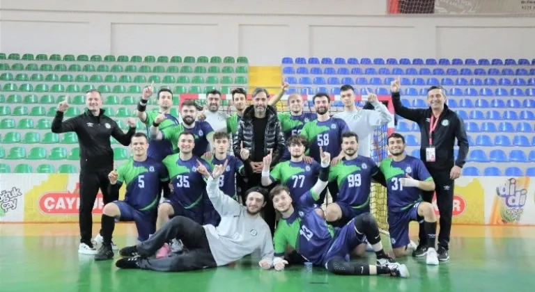 Rize Belediyespor Hentbol Play-Off'a lider gidiyor