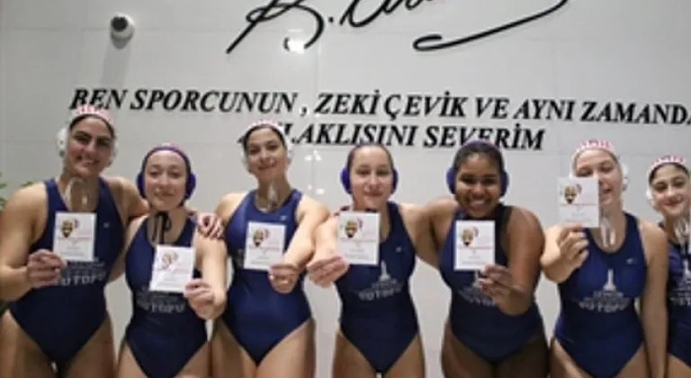 Şampiyonlardan 8 Mart'a özel gösteri maçı