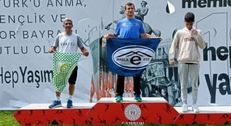 Samsun'da Manisalı atlet kürsü yaptı