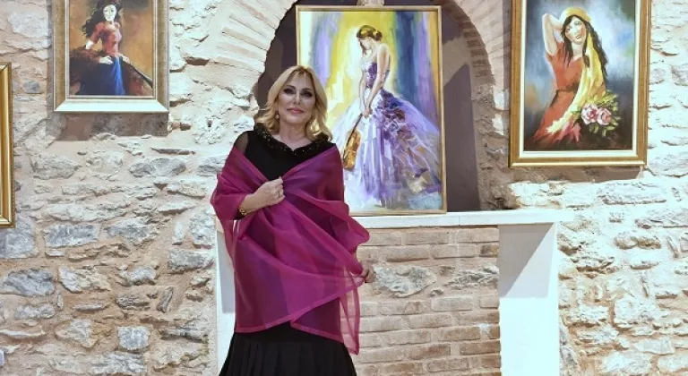 Sanat Severleri Buluşturan Sergi