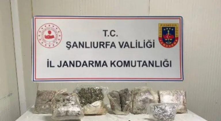 Şanlıurfa'da yolcunun valizinde uyuşturucu ele geçirildi: 1 gözaltı