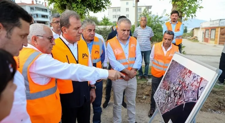 Seçer Anamur'da yol çalışmalarını yerinde inceledi