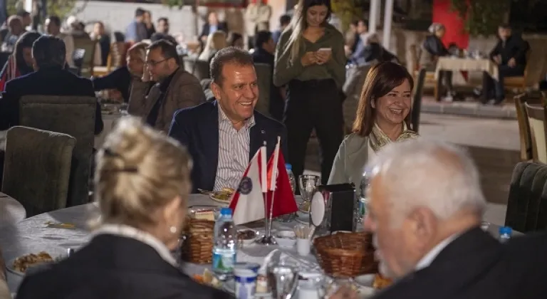 Seçer, Emniyet mensuplarıyla iftar yemeğinde buluştu