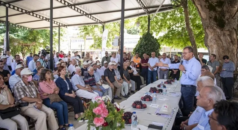 Seçer: “Mersin Belediyesi Sorunları Çözmek İçin Var”