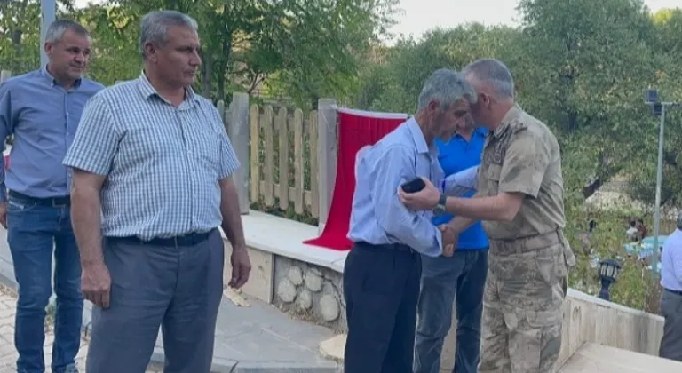 Şehit polise duygusal anma