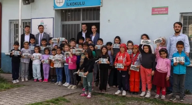 Şehrin Yeni 'Su Müfettişleri' Rozetlerini Taktı