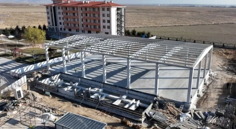 Selçuklu Fen Lisesi'ne kapalı salon şekilleniyor