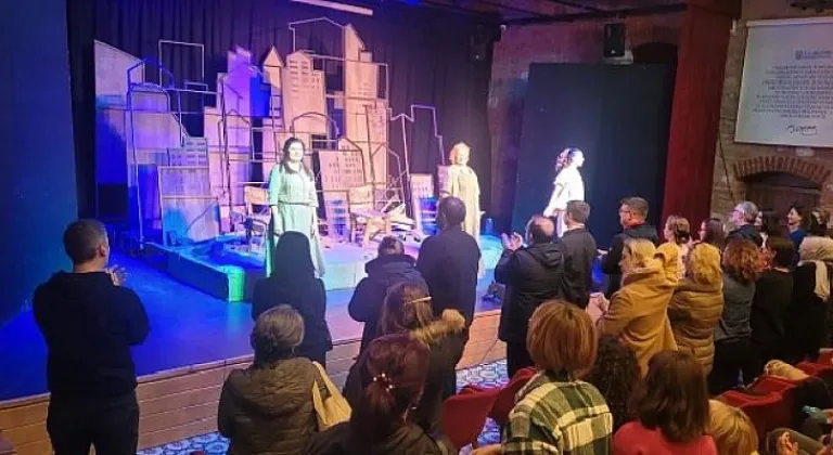 “Sen İstanbul'dan Daha Güzelsin” Silivri Seyircisine Konuk Oldu