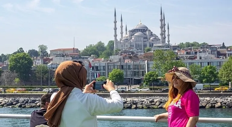 Simit ve Çay Eşliğinde Ücretsiz 'Boğaz Gezileri' Başlıyor…