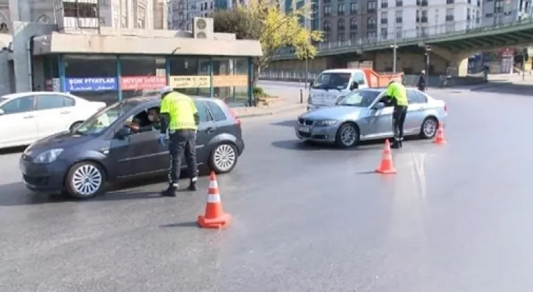 Sokağa çıkma yasağına karşı çıkanlara ceza yağdı !
