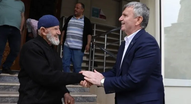 Tahir Akyürek'ten teşekkür ziyareti