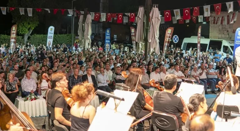 Tarsus’ta 50 Kişilik Dev Orkestra Eşliğinde Allegra Ensemble Rüzgârı Esti