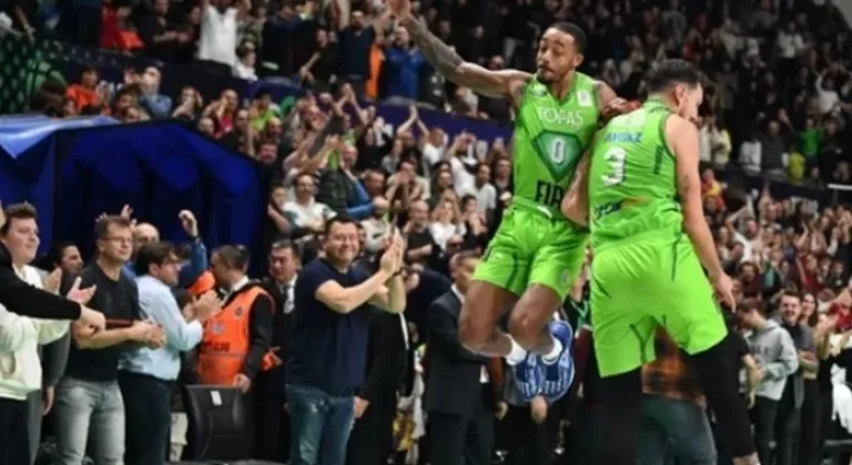 TOFAŞ'tan Anadolu Efes'e Büyük Galibiyet