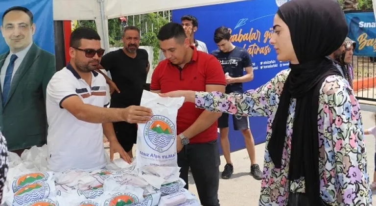 Toroslar Belediyesi, Yks Heyecanına Ortak Oldu