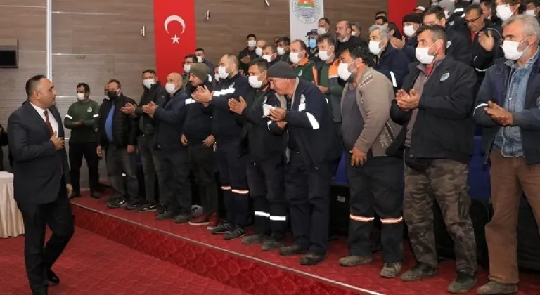 Toroslar Belediyesinden, İşçilerin Maaşlarına Yüzde 30 Zam
