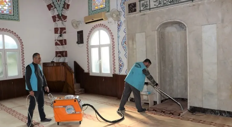 Toroslar’da Cami Ramazan Temizliği