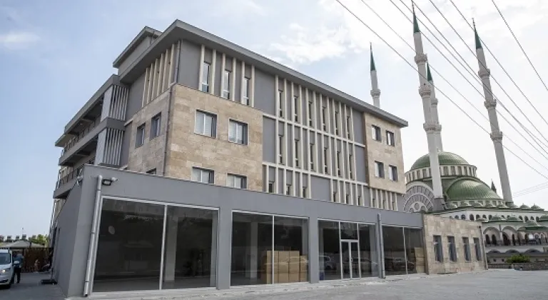 Toroslar’da emekliler ikinci bahar yaşamaya davet edildi