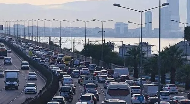 TÜİK Son Verileri Açıkladı: Trafikte 30 Milyonu Geçen Araç Sayısı