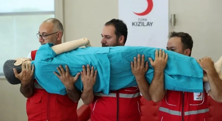 Türk Kızılay'ın 'ilk yardım eğitimi'ne uluslararası tescil