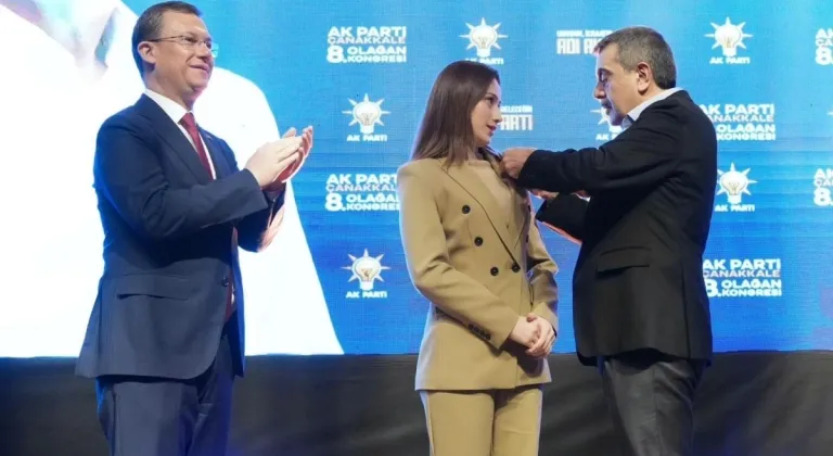 Türkiye'nin en genç belediye başkanı AK Parti'ye katıldı