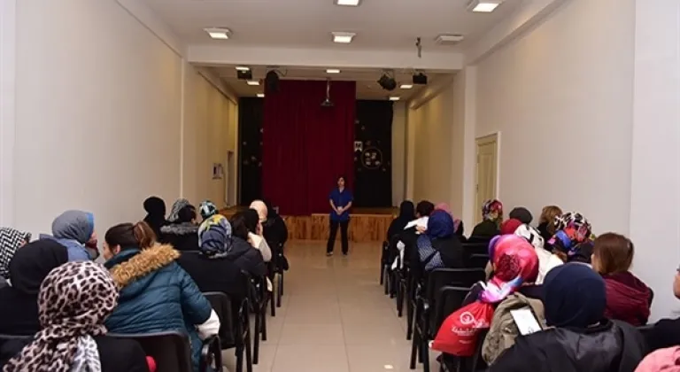 Tuzla’da anne sütünün önemi anlatıldı