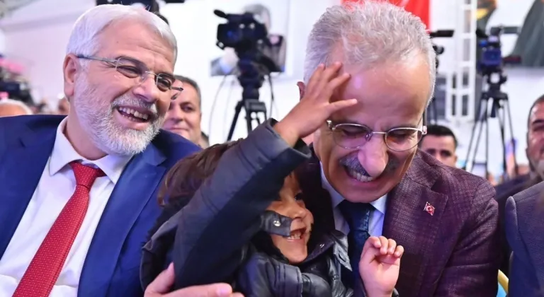 Ulaştırma Bakanı Abdulkadir Uraloğlu, AK Parti Adıyaman İl Kongresi'nde konuştu