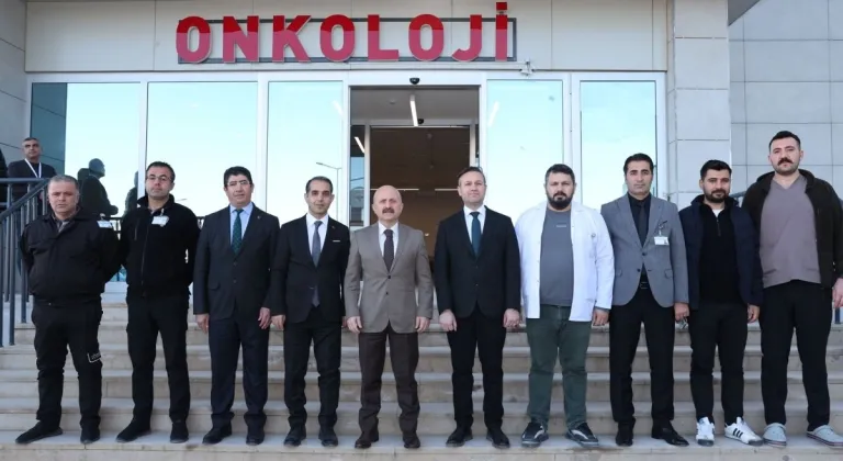 Vali Varol, Onkoloji Tanı ve Tedavi Merkezi'ni ziyaret etti