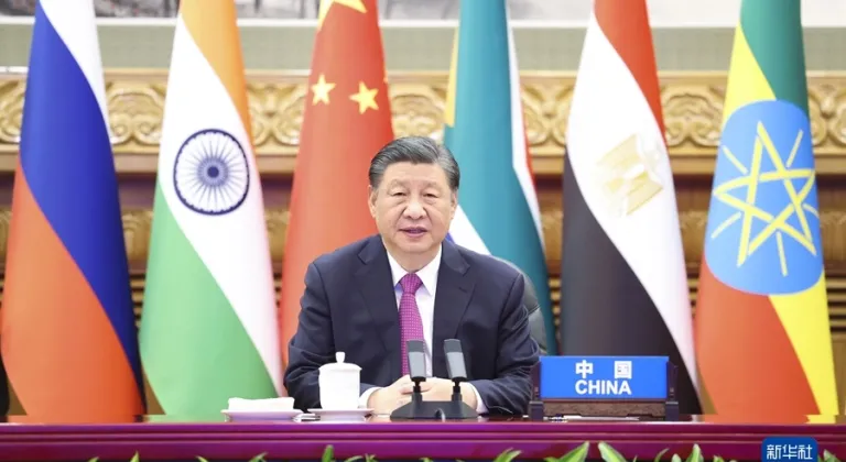 Xi Jinping, BRICS Zirvesi’nde Gazze için ateşkes çağrısı yaptı