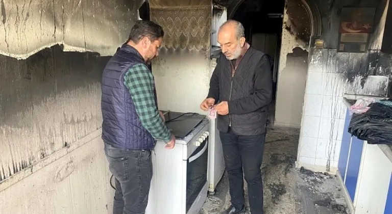 Yanan Evde Para Buldu, Sahibine Teslim Etti