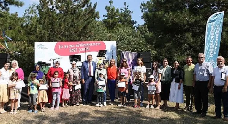Yazı kütüphanede geçirenler şenlikte buluştu