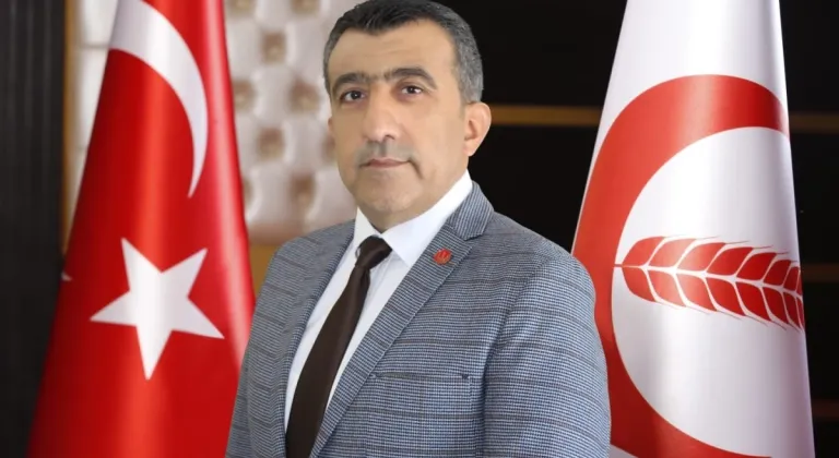 Yeniden Refah Partisi Adıyaman İl Başkanı İsmail Demir: 'Öğretmenlerin özlük hakları iyileştirilmeli'