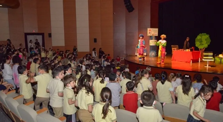 Yenişehir’de 2 bin 450 öğrenci geri dönüşümün önemini sanatla öğrendi