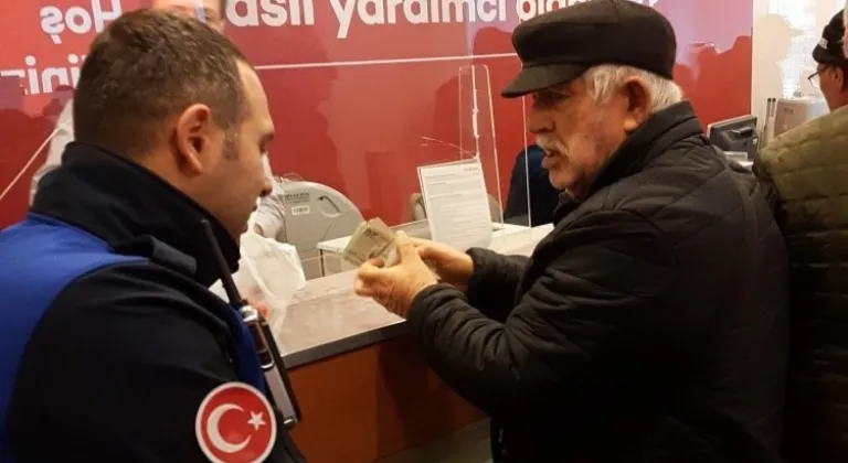Zabıta sağ olsun... Kaybettiği maaşına bir kaç saatte kavuştu!