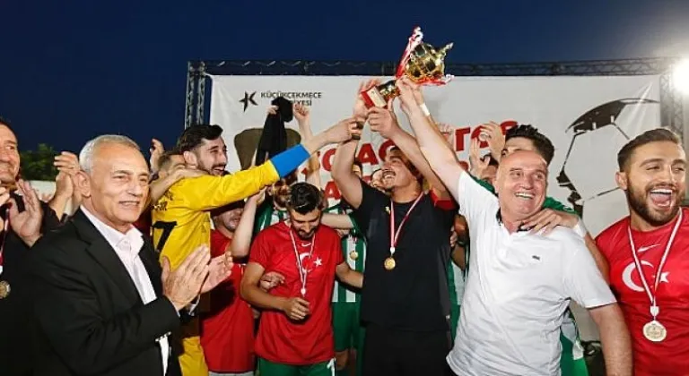 Zafer Kupası Yeşilova Esnafspor’un