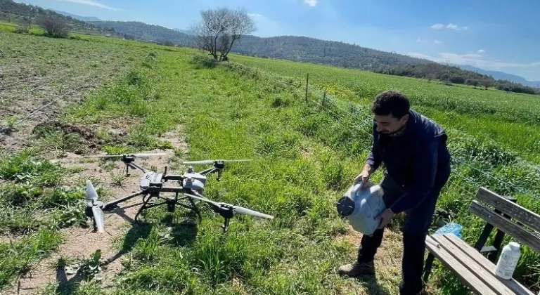 Zirai drone çiftçilerin hizmetinde