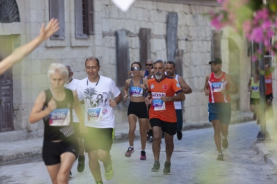 Tarsus’un Tarih Kokan Sokaklarında 14. Tarsus Yarı Maratonu 2022